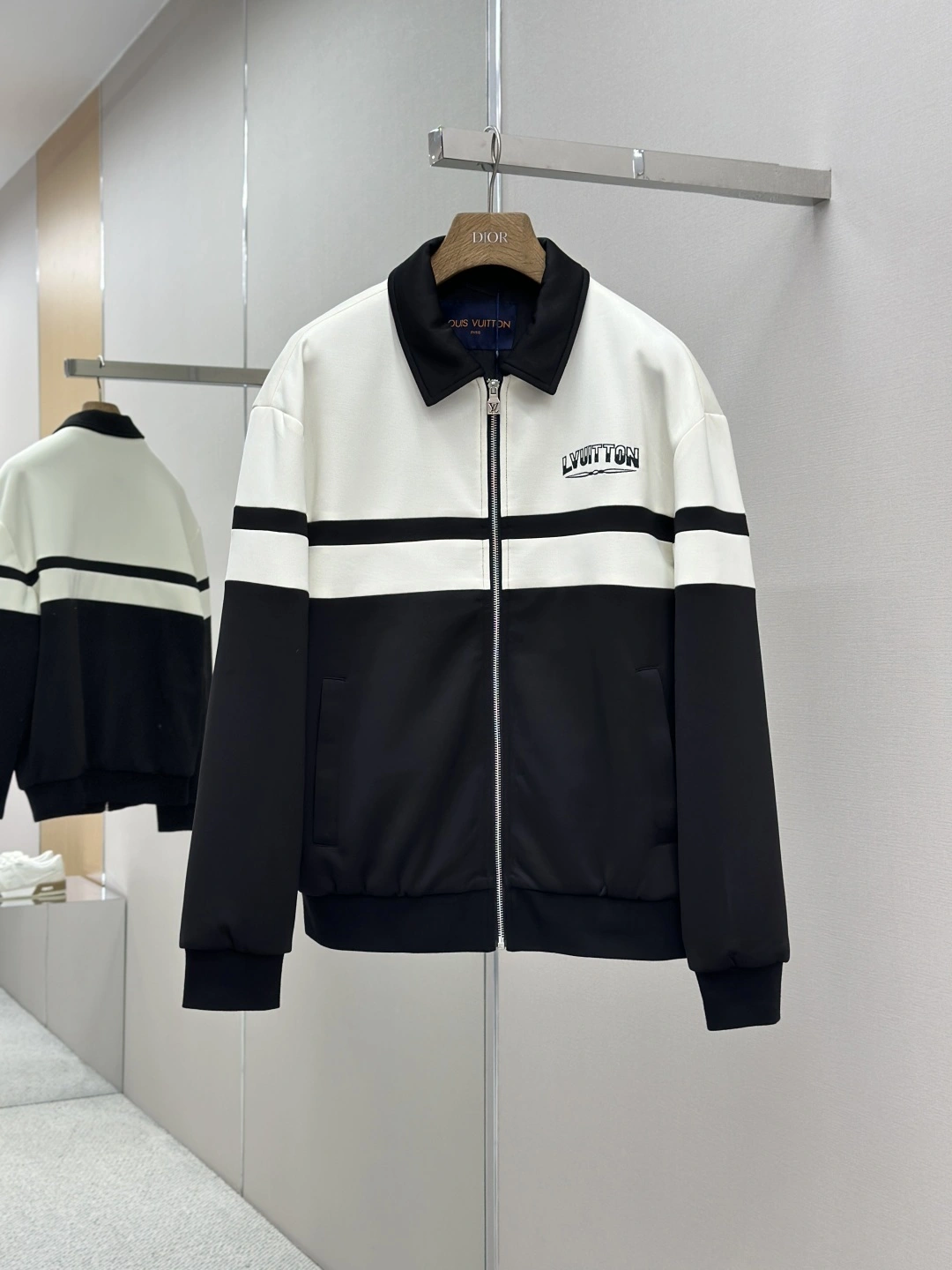wg.luxury- 8V oversize item:E-F501C1126